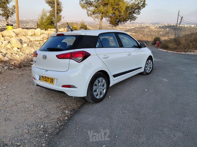 יונדאי i20
