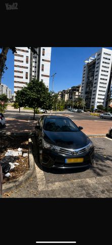 טויוטה קורולה