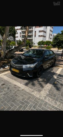 טויוטה קורולה