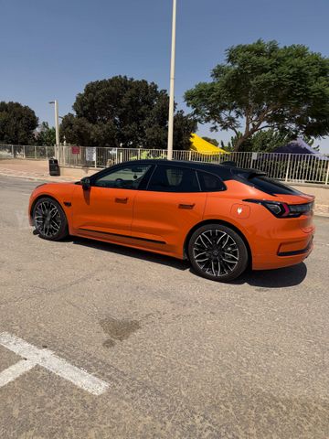 זיקר 001