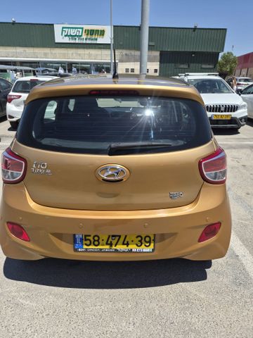יונדאי i10