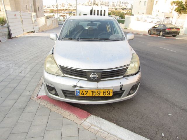 ניסאן טידה