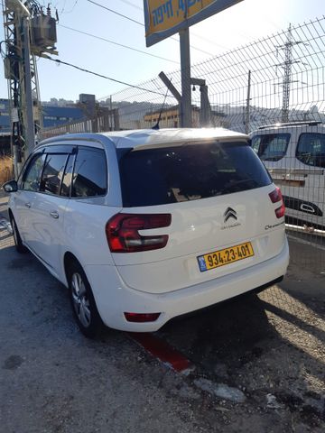 מודעת רכב סיטרואן C4 פיקאסו