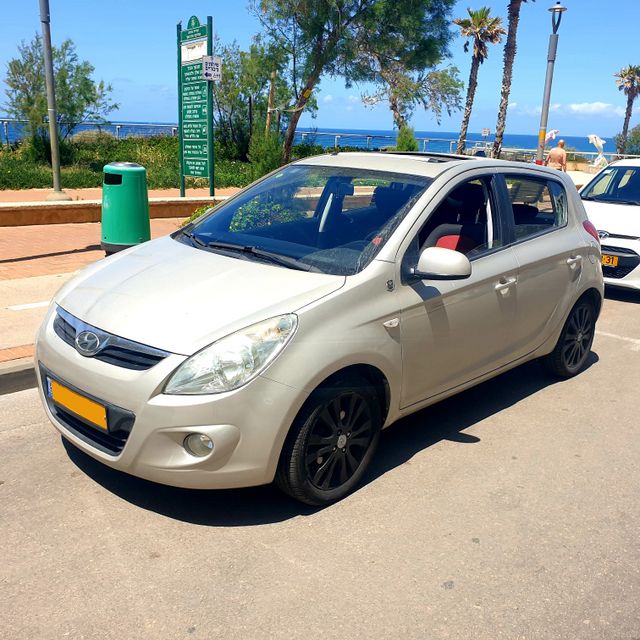 יונדאי i20