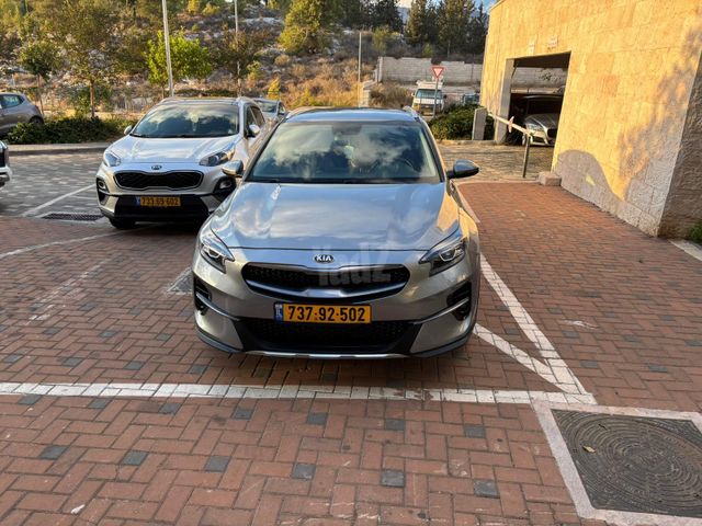 מודעת רכב קיה XCeed