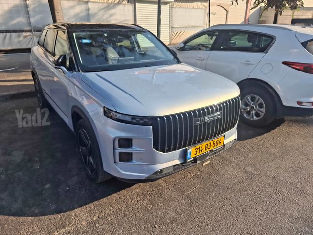ג'אקו J7