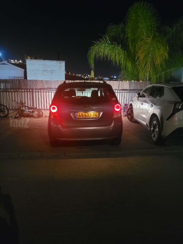 מודעת רכב טויוטה ורסו