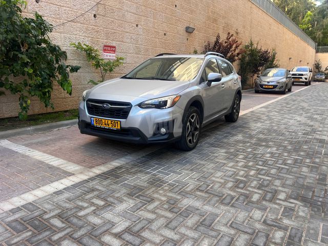 מודעת רכב סובארו XV