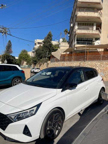 יונדאי i20