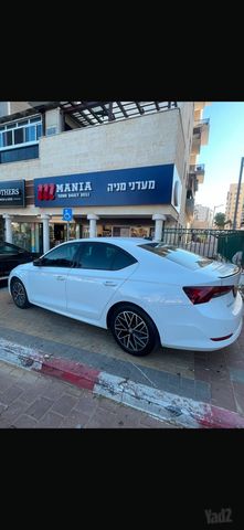 סקודה אוקטביה