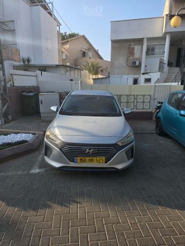מודעת רכב יונדאי איוניק