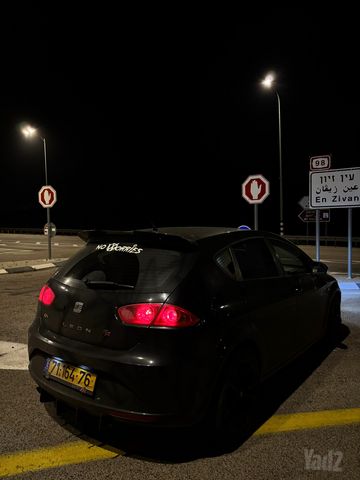 מודעת רכב סיאט לאון