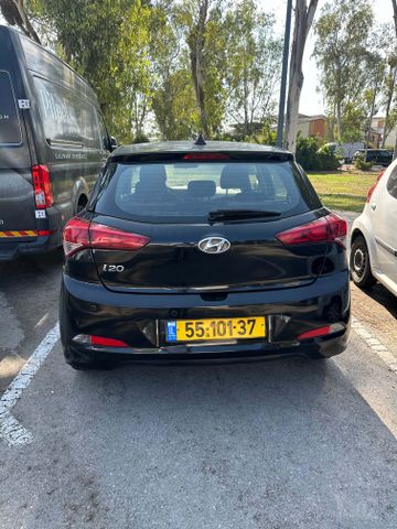 יונדאי i20