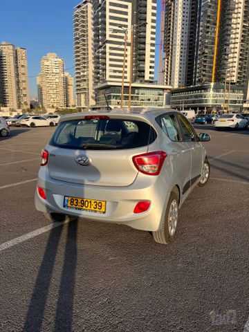 יונדאי i10