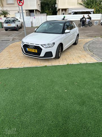 מודעת רכב אאודי A1