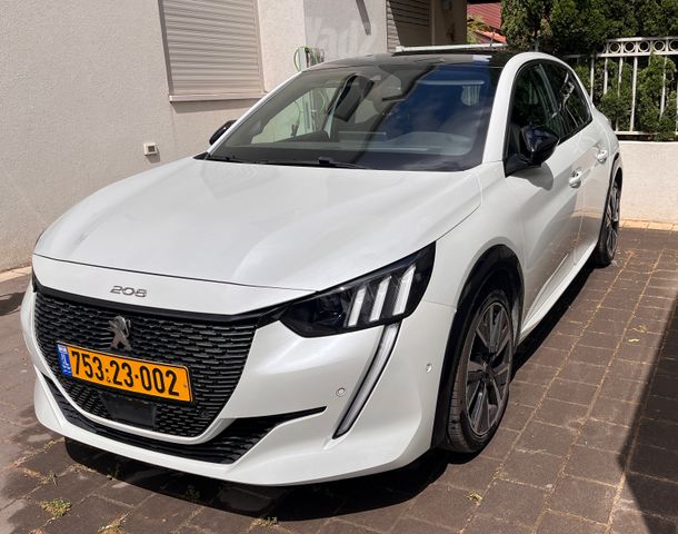 פיג'ו 208