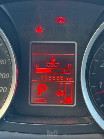 מודעת רכב מיצובישי לנסר
