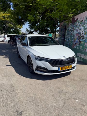 סקודה אוקטביה