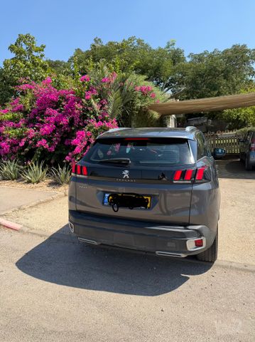 פיג'ו 3008