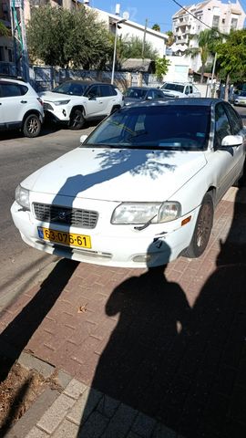 וולוו S80