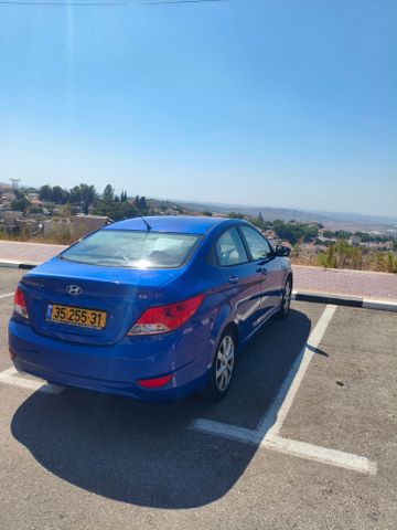 יונדאי אקסנט i25