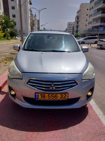 מיצובישי אטראז'