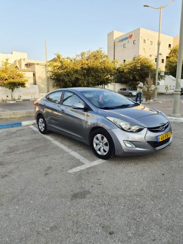 יונדאי I35