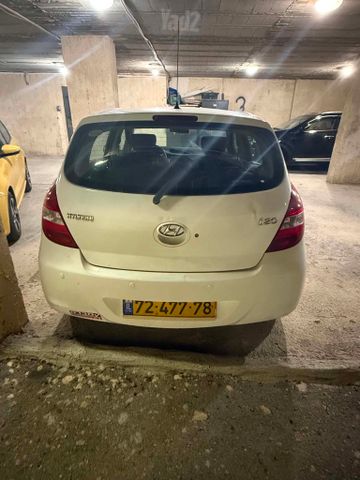 מודעת רכב יונדאי i20