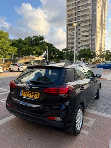 יונדאי i20