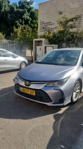 מודעת רכב טויוטה קורולה