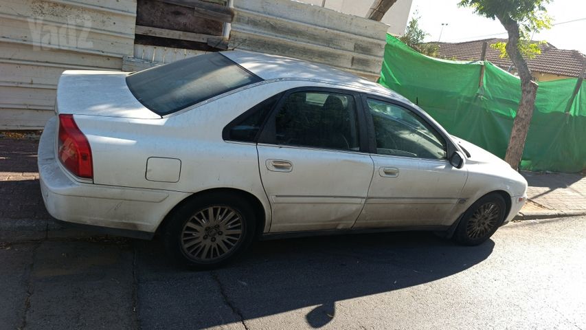 וולוו S80