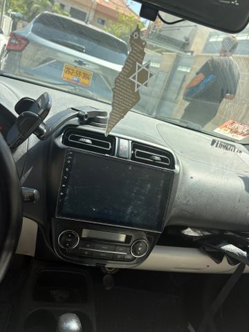 מיצובישי ספייס סטאר