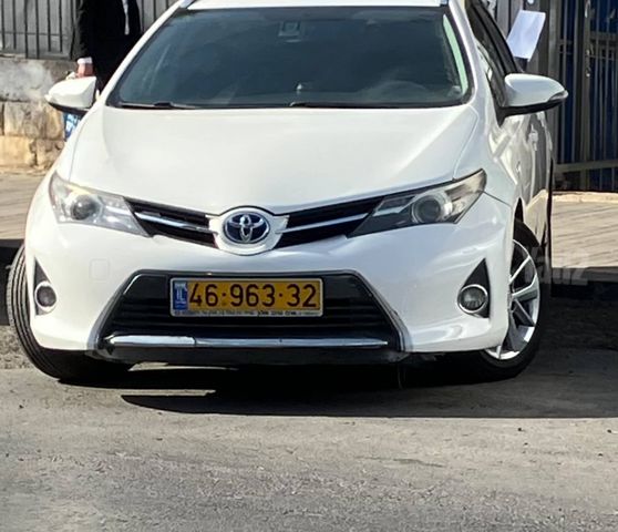 מודעת רכב טויוטה אוריס