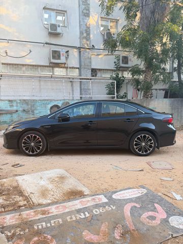 טויוטה קורולה