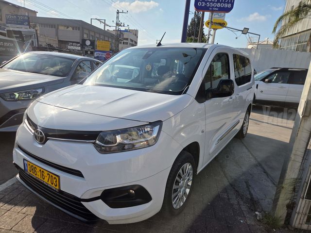 מודעת רכב טויוטה פרואייס סיטי