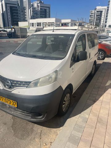 מודעת רכב ניסאן NV200