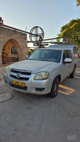 מודעת רכב מאזדה BT-50