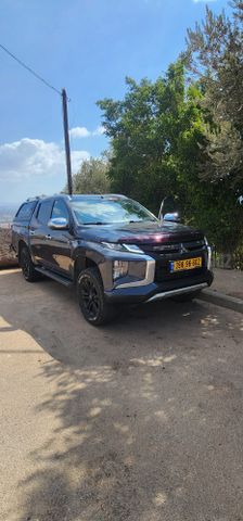 מיצובישי טרייטון / L200