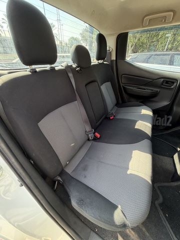 מיצובישי טרייטון / L200