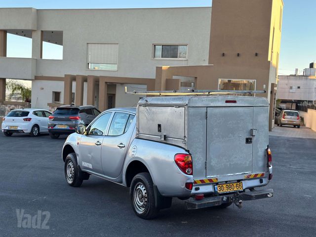 מיצובישי טרייטון / L200
