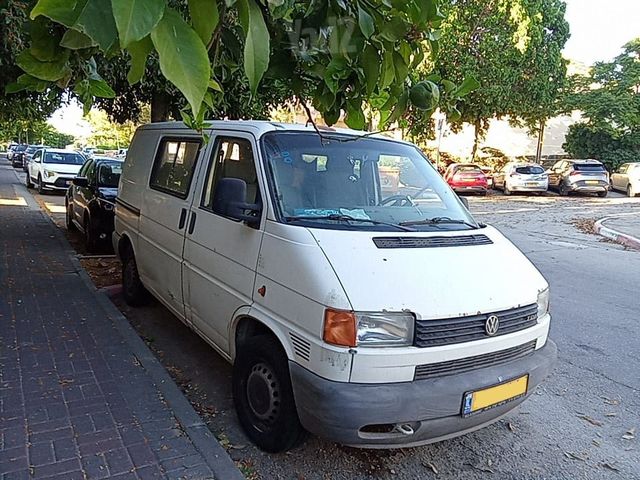 מודעת רכב פולקסווגן טרנספורטר