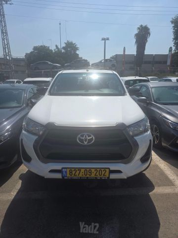 מודעת רכב טויוטה היילקס