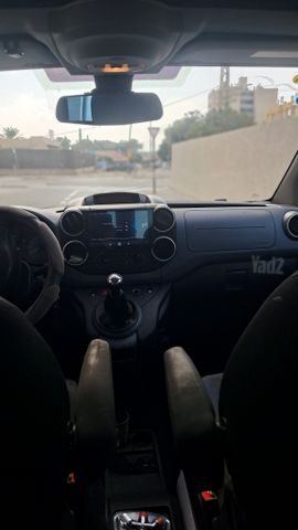 מודעת רכב פיג'ו פרטנר