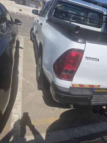 טויוטה היילקס