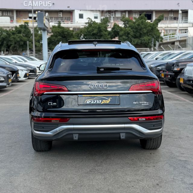 אאודי Q5