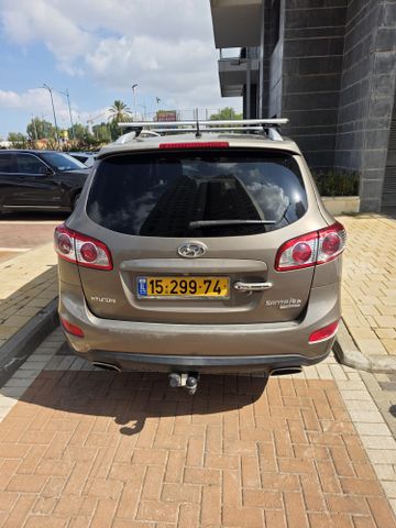 יונדאי סנטה פה