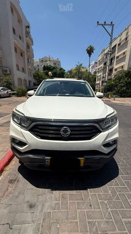 מודעת רכב סאנגיונג רקסטון