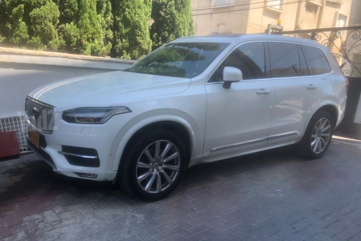 וולוו XC90