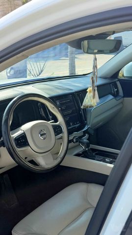 וולוו XC60