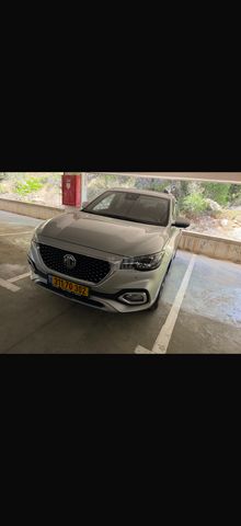 אם ג'י EHS PHEV